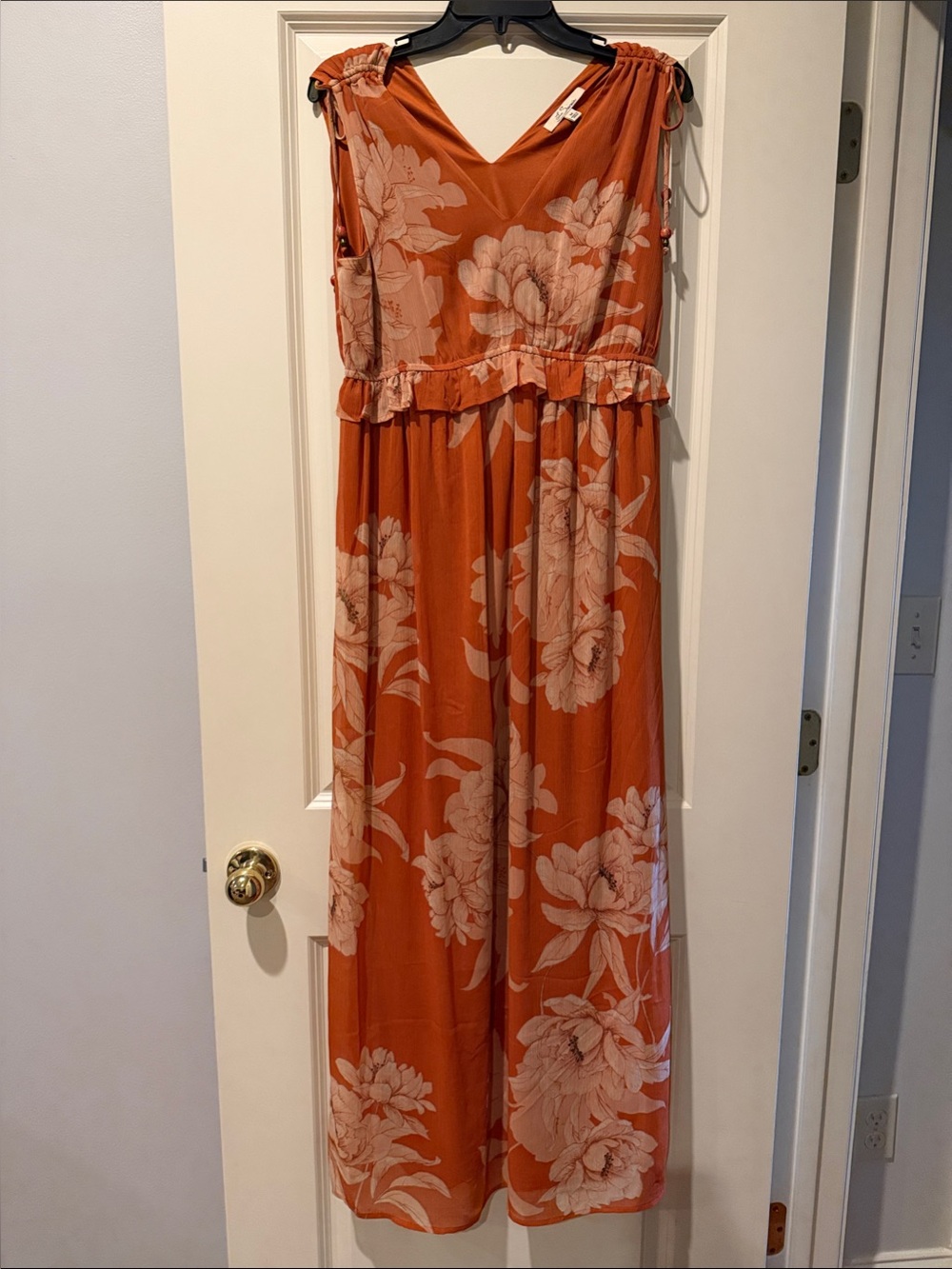 Floral V-Neck Maxi Dress in Rust with Cream Blooms